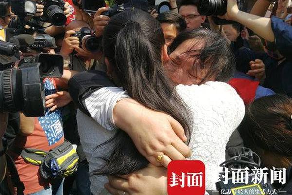 订单创纪录，亏损仍持续：ai浪潮下，芯原股份之困