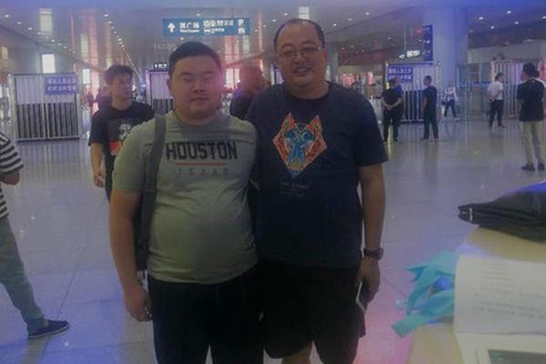杨照