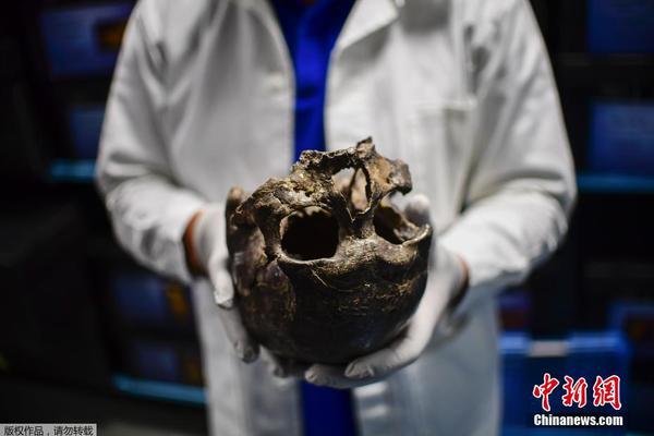 中国石油拟中期分红合计派现超400亿元