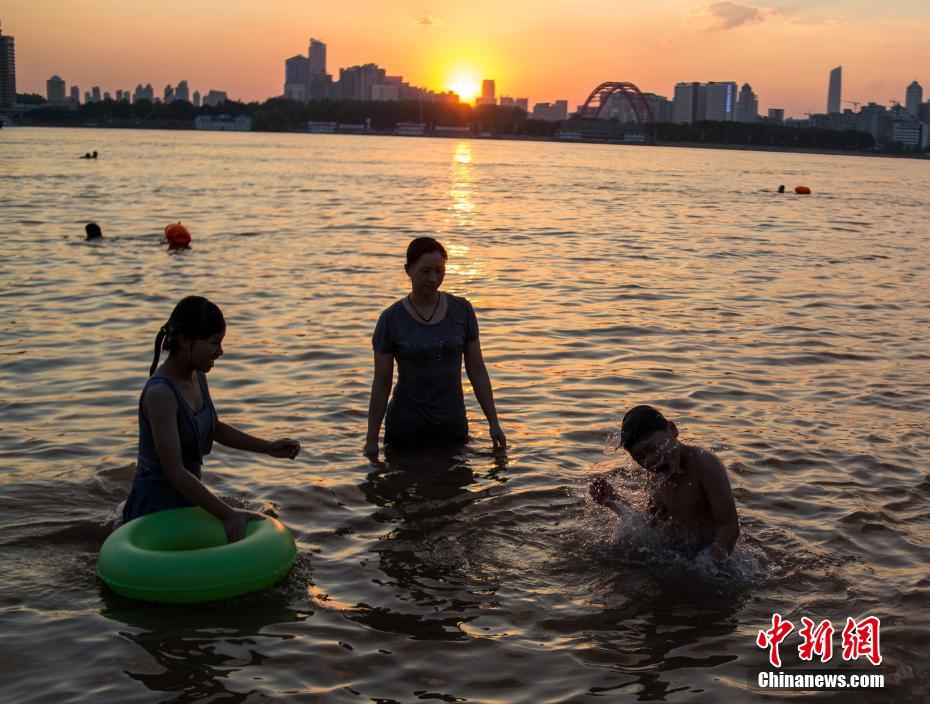 这些汛情信息都是假的