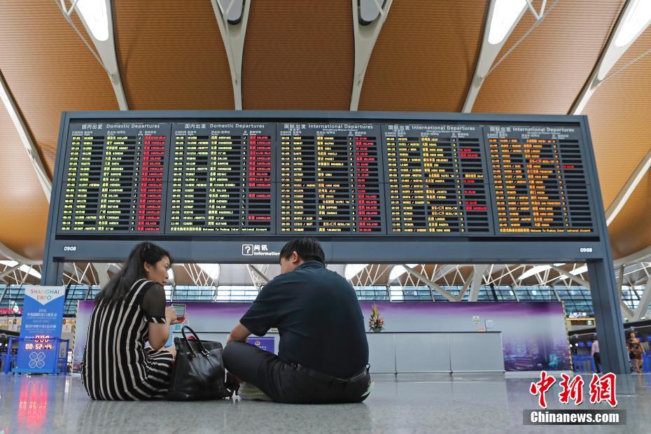 白宫刚刚宣布大消息、事关非农！金价暴涨近70美元 如何交易黄金？